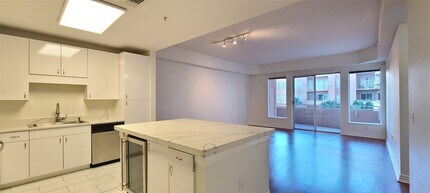 Building Photo - 3505 Sage Rd