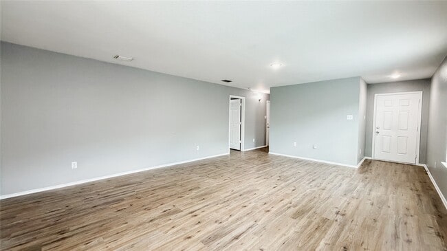 Foto del edificio - 22807 Sherioaks Ln