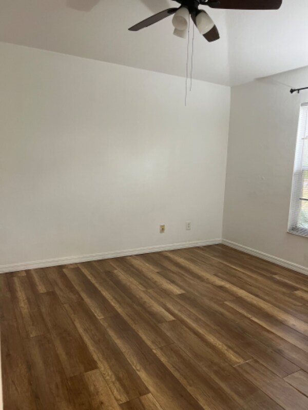Building Photo - 2061 20th Ave NE