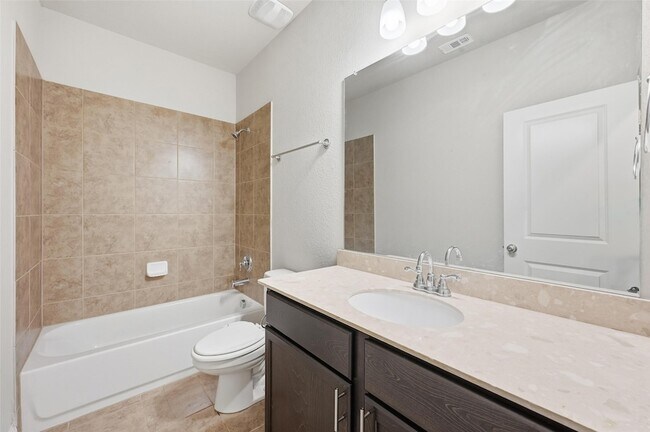 Foto del edificio - 5460 Blue Quail Dr