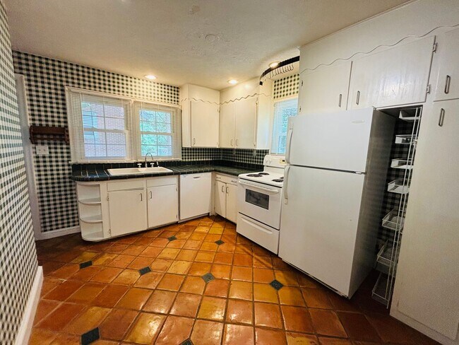 Foto del edificio - 3 Bedroom 1 Bath House