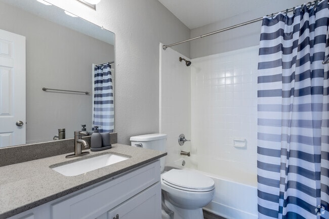 3BR, 2BA - 1,104 SF - C1 - Primary Bathroom - Serena Vista