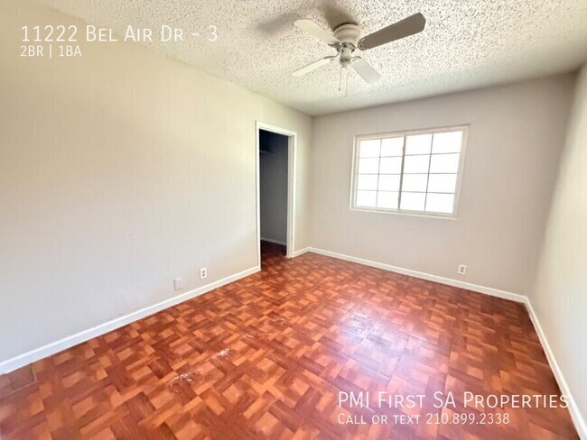 Foto del edificio - 11222 Bel Air Dr-3