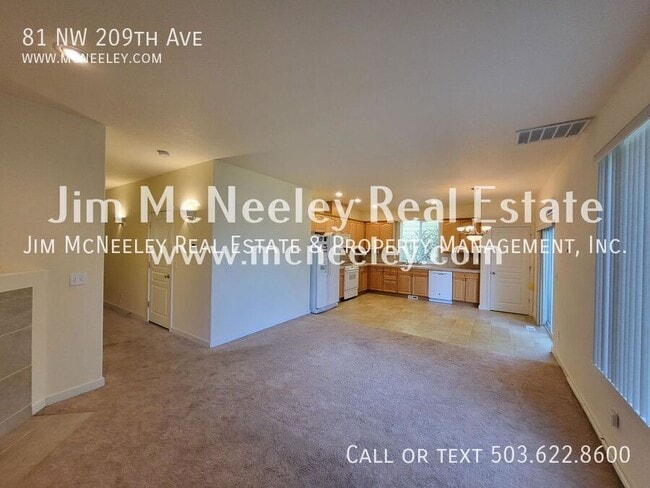 Building Photo - 81 NW 209th Ave