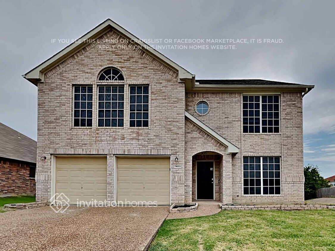 Foto principal - 7403 Rochester Ln
