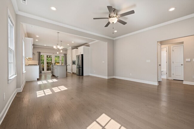 Foto del edificio - Beautiful One-Story Home Near the Golden Belt Historic District