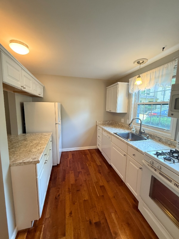 Foto del edificio - 1465 Hooksett Rd