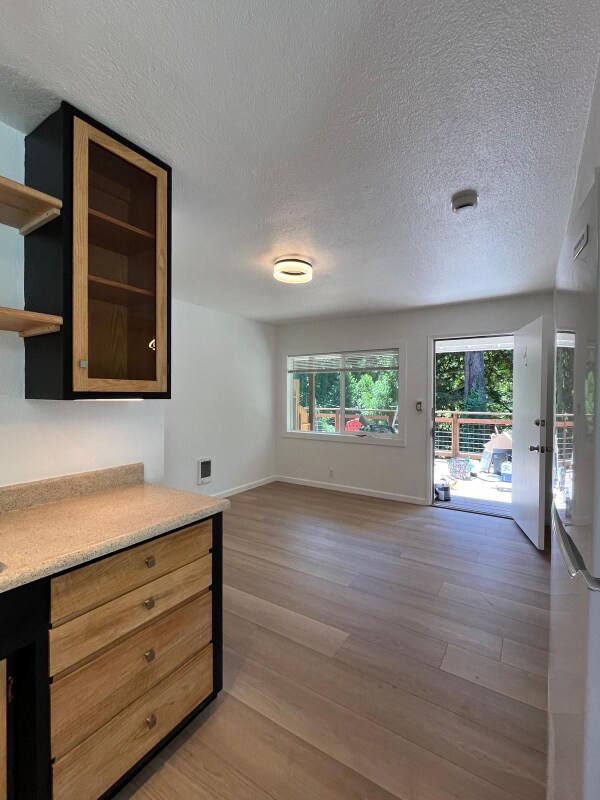 Foto principal - 11050 Sunset Ave