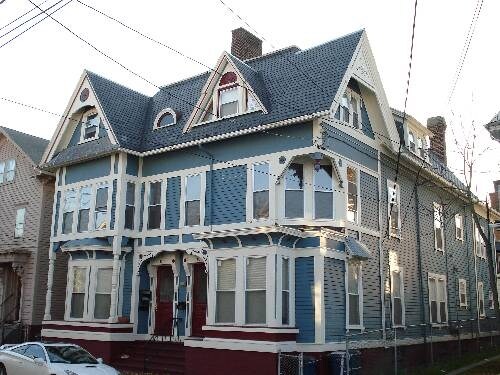Building Photo - 83 Tobey St