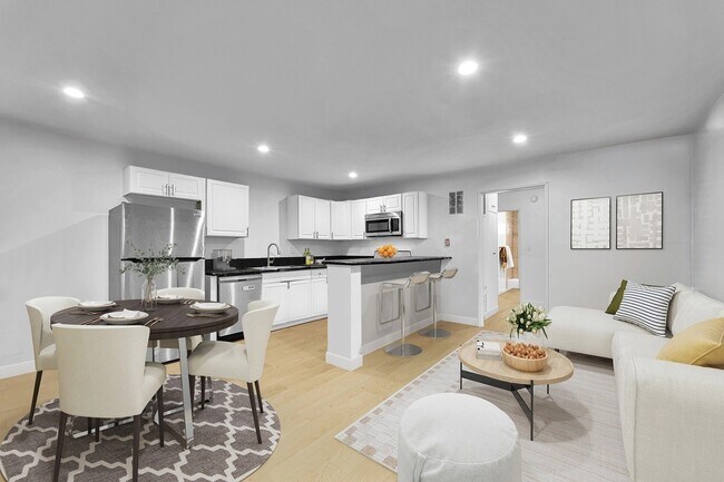 Building Photo - 925 W 30th St