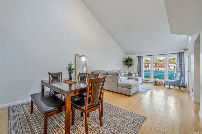 Foto del edificio - 24 Timber Ridge Drive