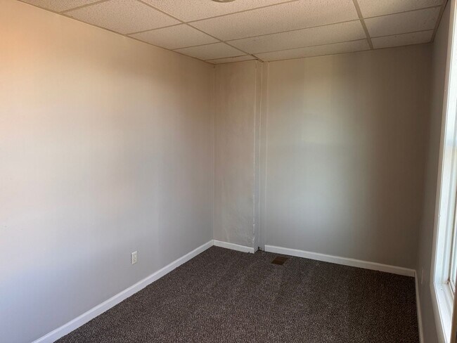 Foto del edificio - 2102-2104 Messanie St.