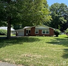 Building Photo - 2312 S Evan Park Dr