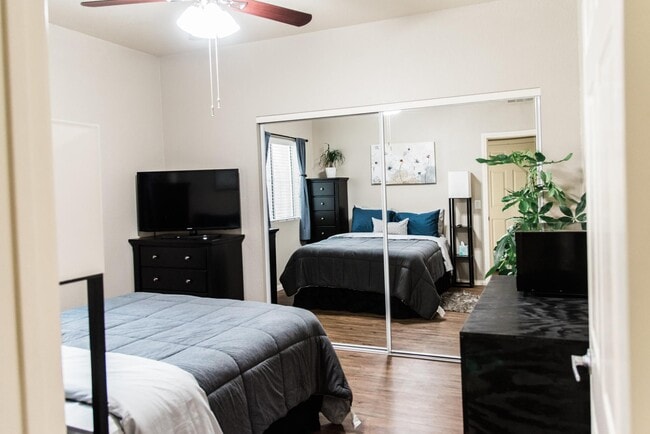 Guest Bedroom - 5250 S Rainbow Blvd