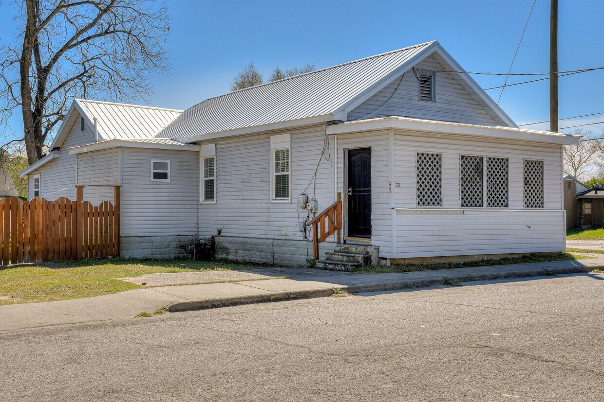 220 Metcalf St, Augusta, GA 30904 House Rental in Augusta, GA