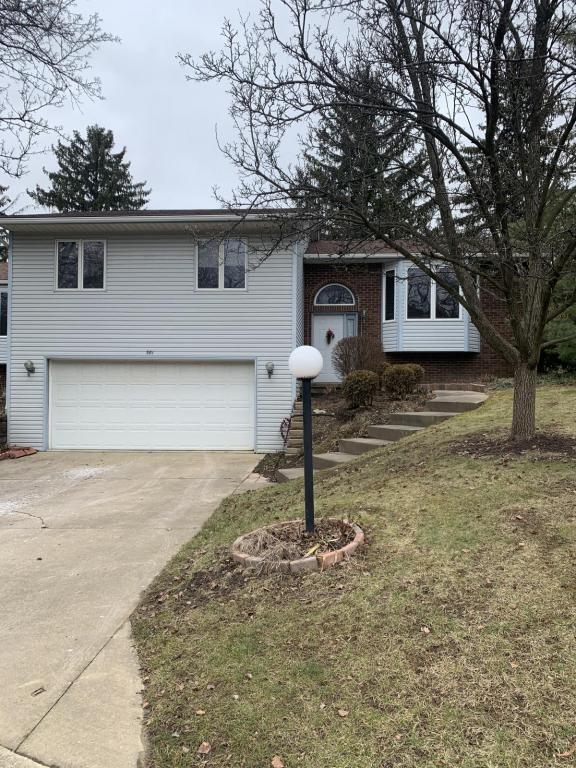 Foto del edificio - 581 Forest Creek Dr