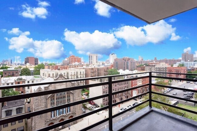 Foto del edificio - 45 W 132nd St