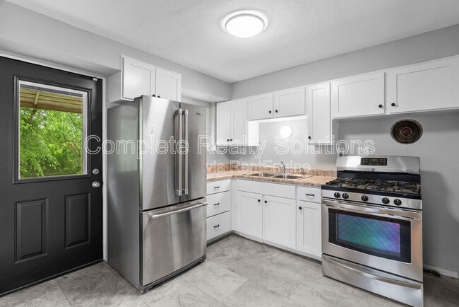 Foto del edificio - 1343 82nd Blvd