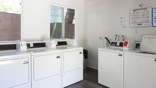 Foto del interior - 3131 Montrose Ave