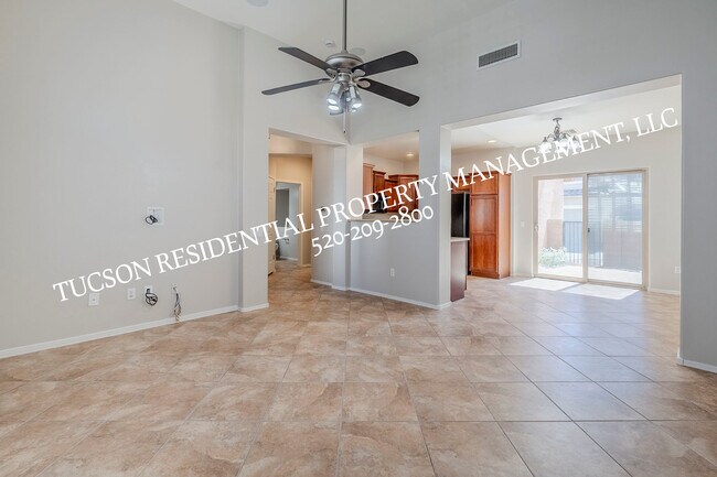 Building Photo - 10534 E Native Rose Trail