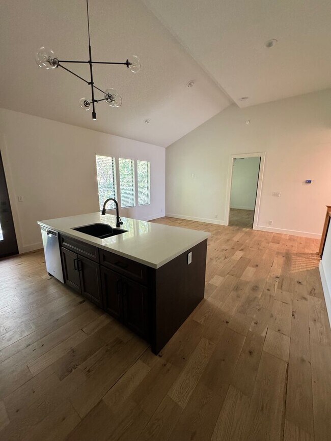 Foto del edificio - Lot 138