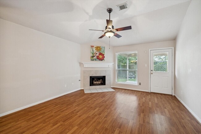 Foto del edificio - 418 Mystic Trail Loop