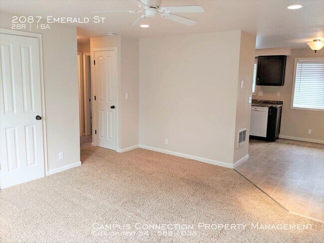 Building Photo - 2087 Emerald St
