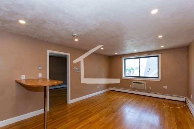 Foto del edificio - House on Wadsworth St.  Perfect for BU stu...