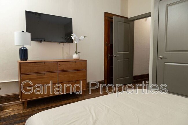 Foto del edificio - 829 Salem Ave SW