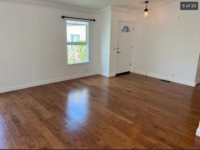 Foto del edificio - 3456 Amber Ln