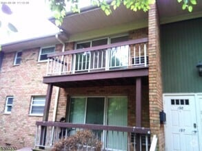 Building Photo - 521 Andria Ave
