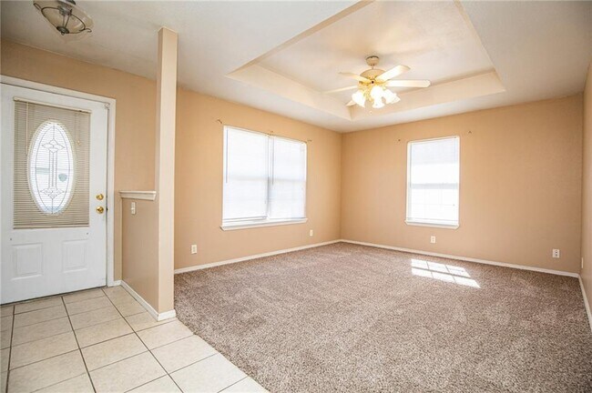 Foto del edificio - 303 NW Abbey Pl