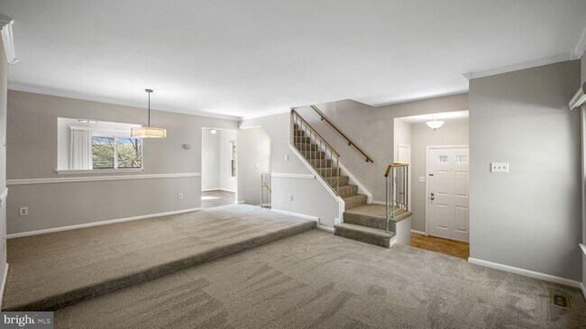 Building Photo - 13328 Waterside Cir