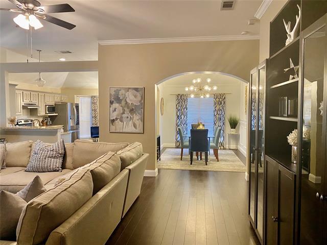 Foto del edificio - 4154 Stone Hollow Way