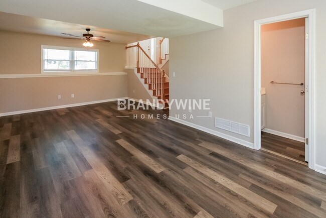 Building Photo - 8737 N Arcola Ct