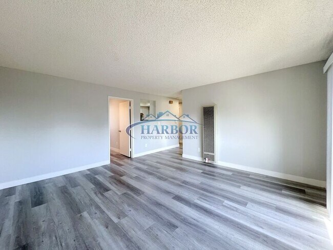 Foto del edificio - 2315 S Grand Ave