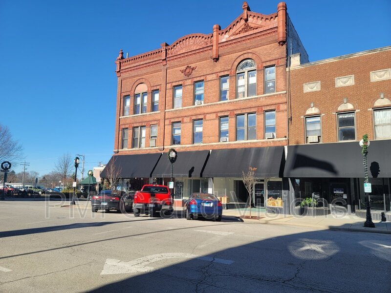 Primary Photo - 601 1/2 Monroe
