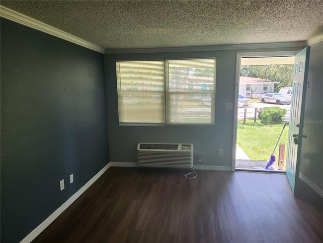 Building Photo - 5901 Bryce Ln