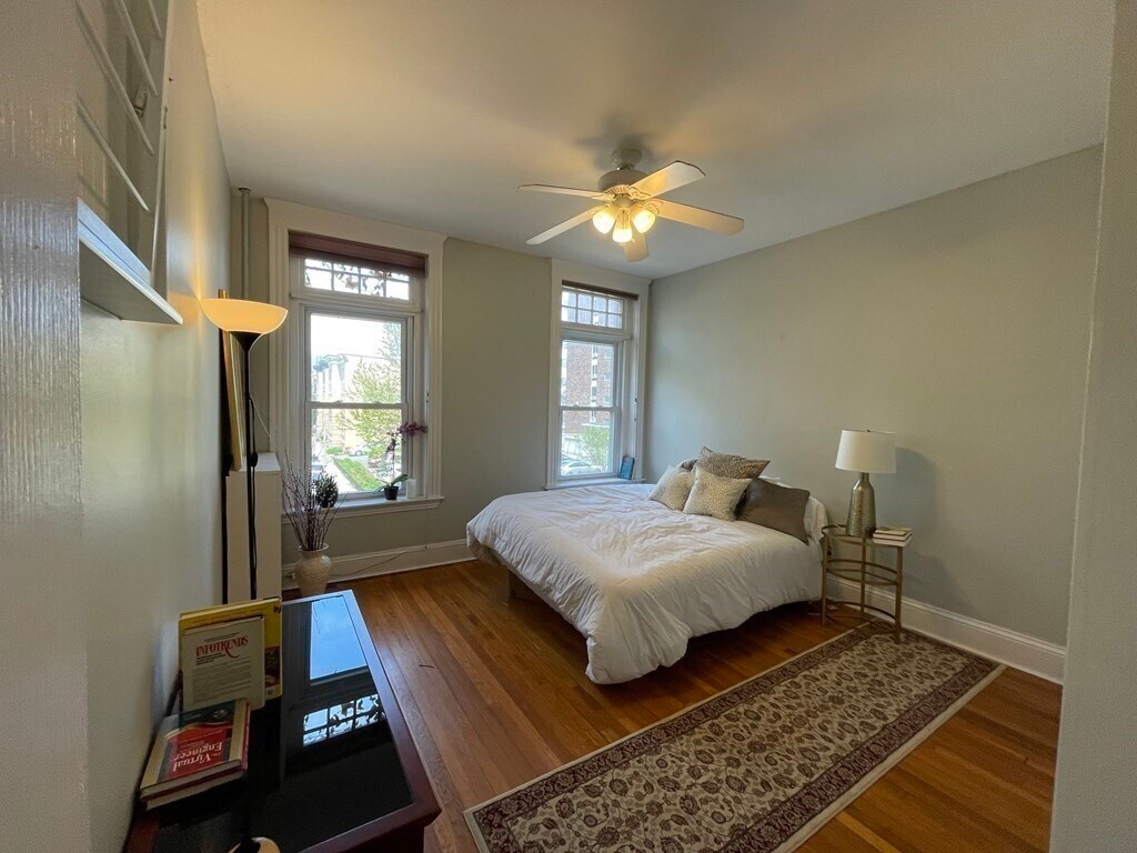 Building Photo - 32 Winchester St