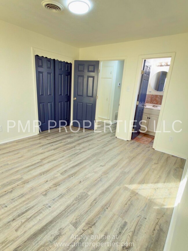 Foto del edificio - 3 Bedrooms / 1.5 Bathroom House