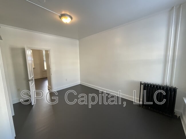 Foto del edificio - 260 W Jackson St