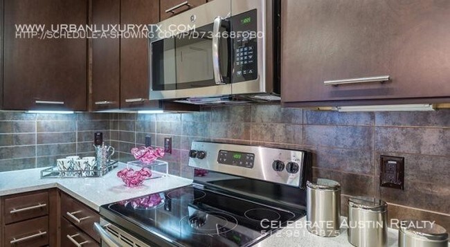 Building Photo - 2 bedroom in Austin TX 78702