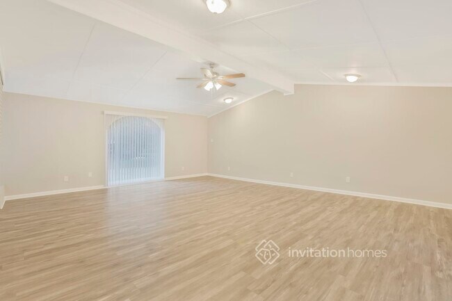 Building Photo - 2817 Redwine Rd