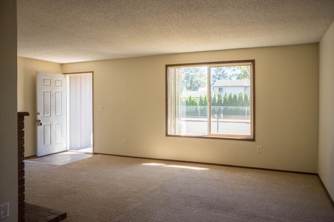 Photo - Riverside 408-410 Apartment