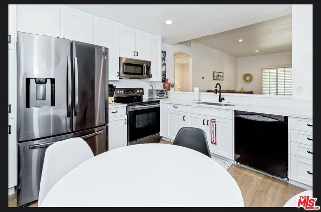 Building Photo - 67591 N Portales Dr
