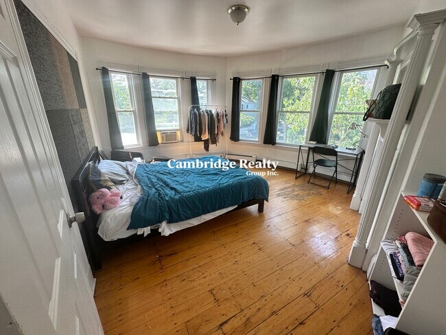 Foto del edificio - 86 Kirkland St