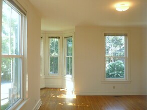 Building Photo - 1107 Wertland St