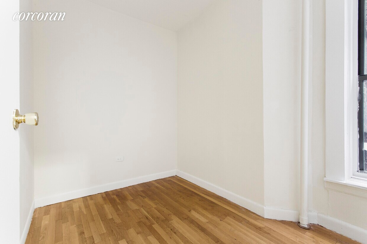 71 Clinton St Unit 8, New York, NY 10002 Condo for Rent in New York, NY