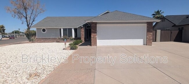 Photo - 1878 E Sheffield Ct House