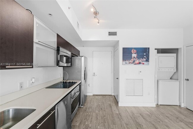 Foto del edificio - 90 SW 3rd St